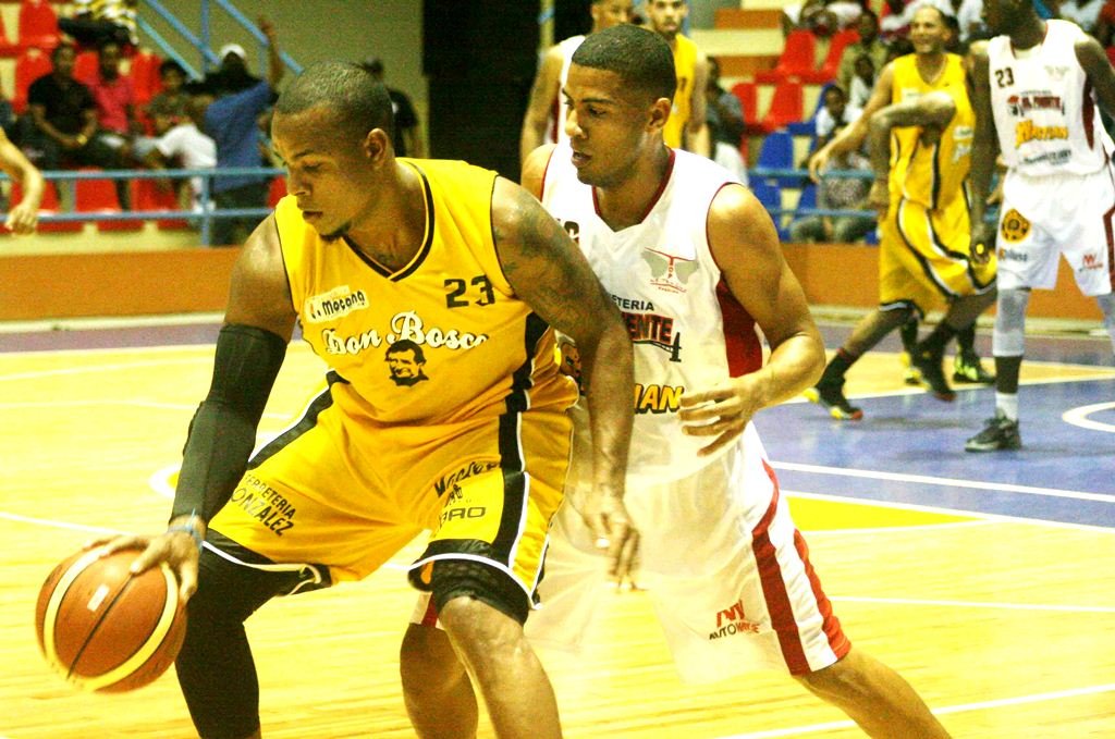 Acción de juego 2013
